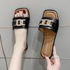 Модные тапочки женские летние нескользящие пляжные туфли новая квадратная пряжка плоская подошва шлепанцы повседневные крутые универсальные