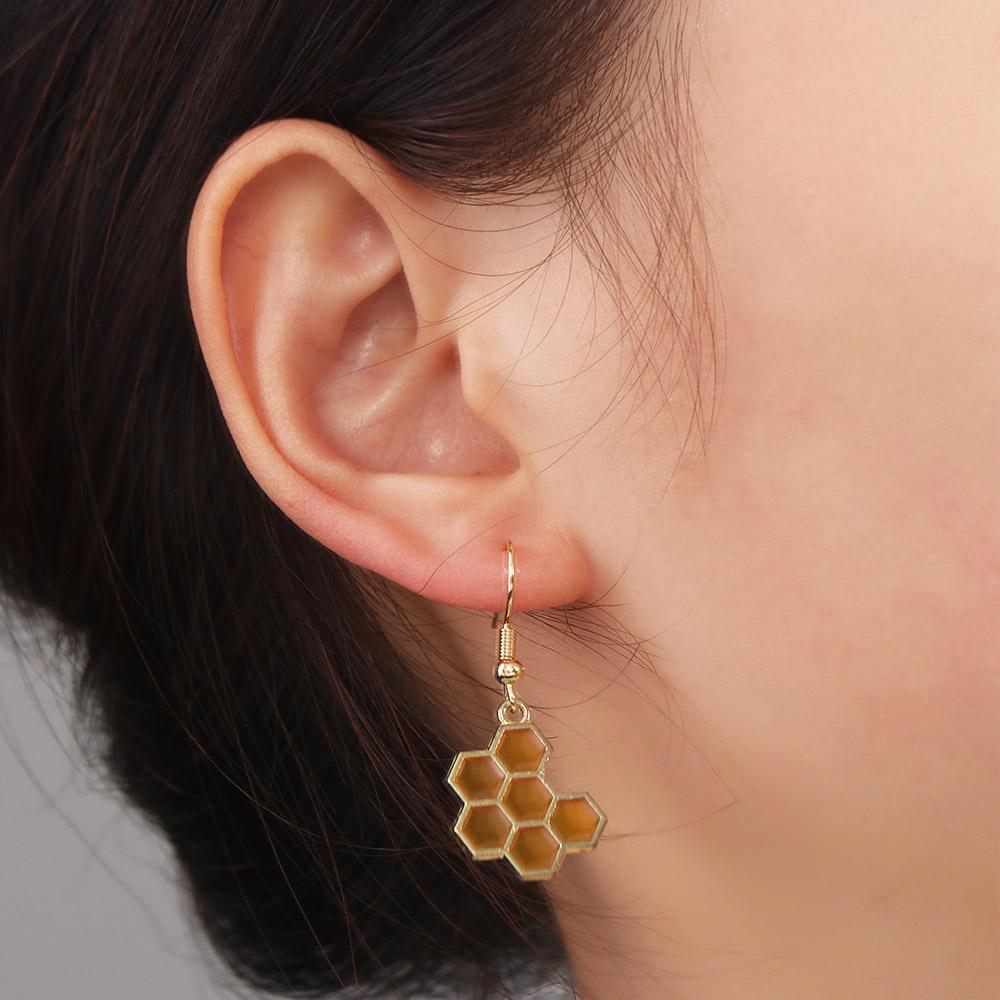 Insectoid Appearance Bee Earrings Zinc Zinc Alloy Ear Accessories Delicate Honeycomb Earrings  Daily Wear