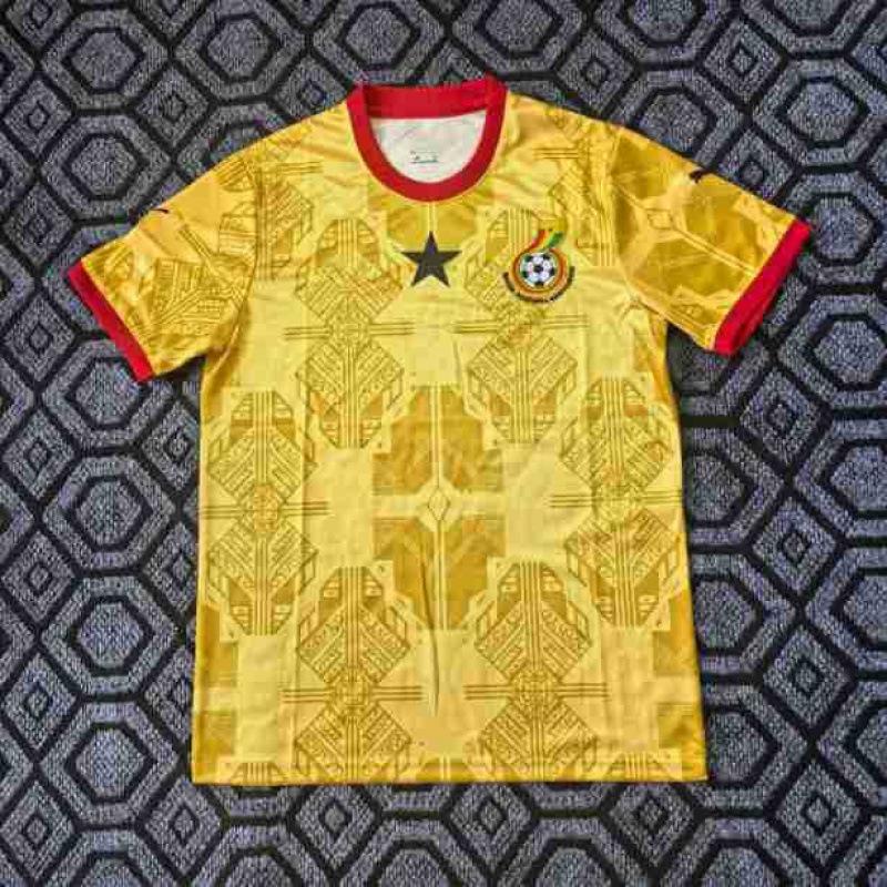 26 World Cup jerseys Paris Bayern Milan Real Madrid Leverkusen Barcelona Fiorentina Betis Lyon Ball
