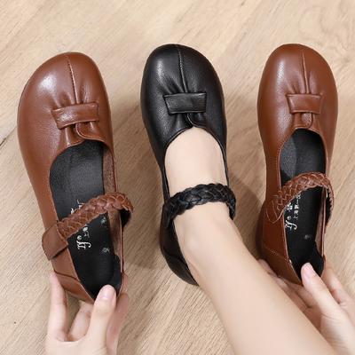 Удобные и нескользящие туфли для мам на мягкой подошве 2025 года, модели на весну и осень, обувь для женщин среднего и пожилого возраста, ретро-мужские туфли из мягкой кожи