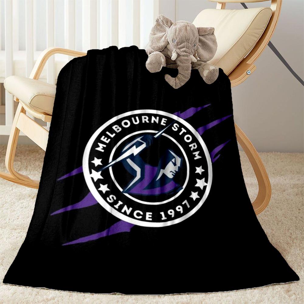 Melbourne Storm Team Logo blankets Suitable for sofas, travel, living rooms also a good gift for friends and family Suitable for all seasons.