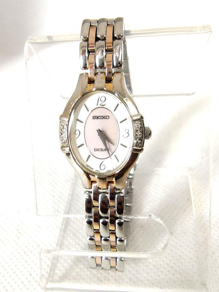[USED] Seiko Exceline 6-piece Diamond Watch with Mother-of-pearl Dial, 1F20-0AW0