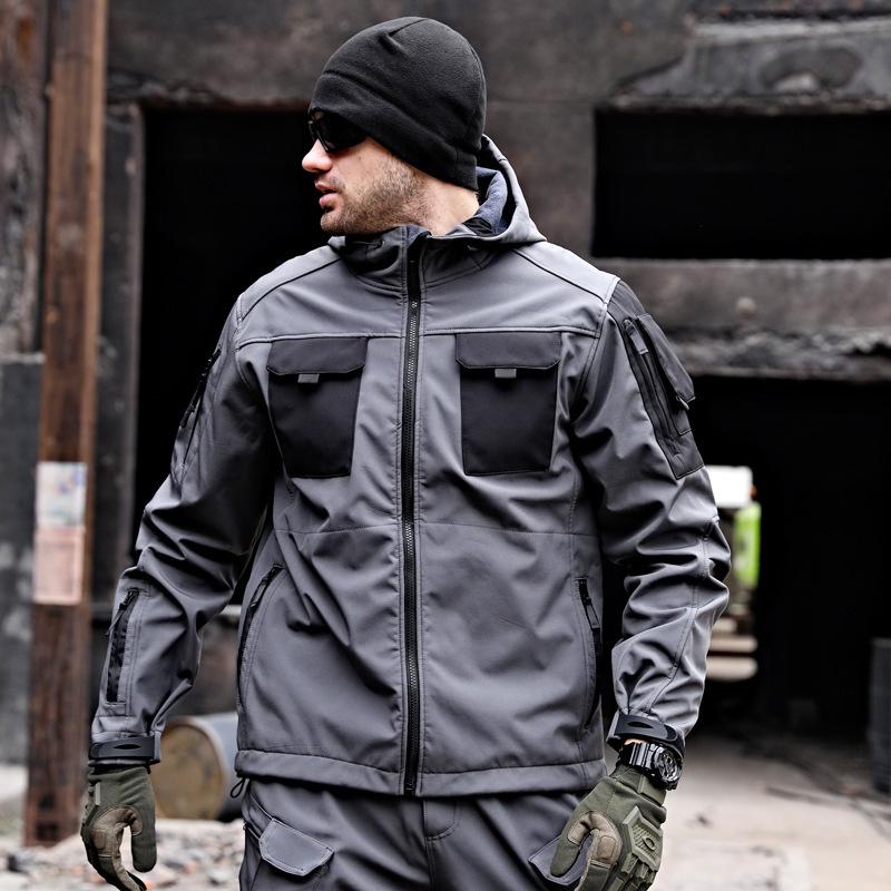 Consul Men's Tactical Softshell Jacket: Waterproof, Fleece-Lined, American Style