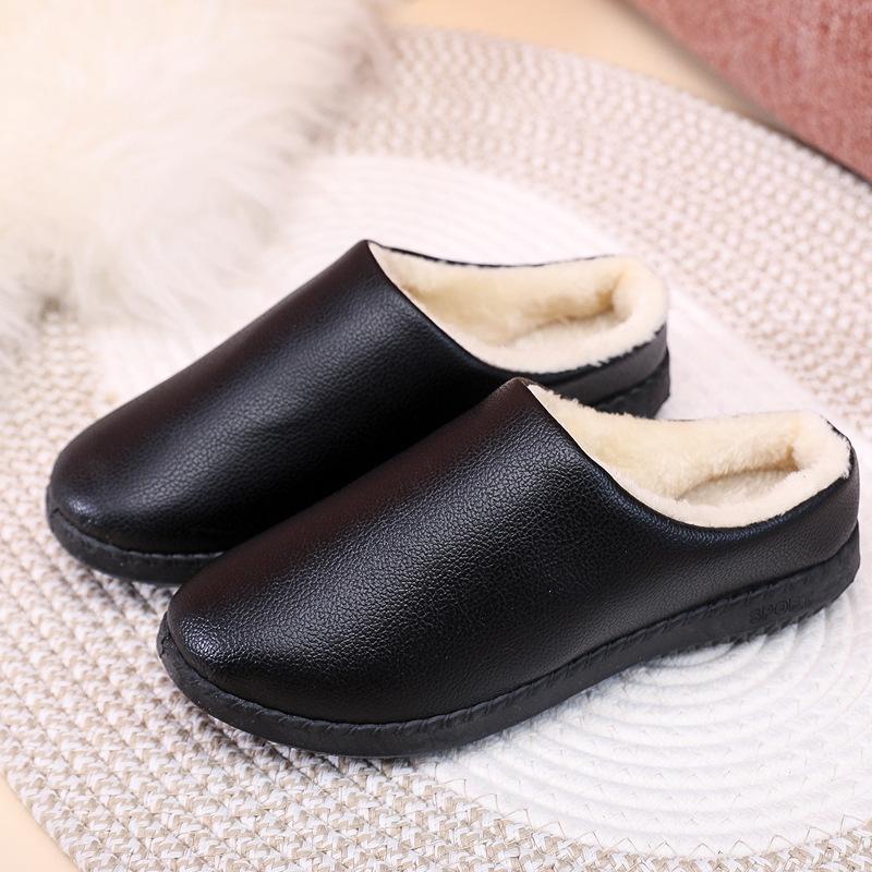 Winter New Home Cotton Slippers Are Comfortable and Warm, and One-pedal Women's Cotton Shoes with Soft Soles Are Trendy and Versatile. Daily