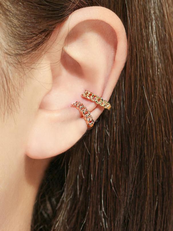 Minimalpiercing 14K Dot Chain Ear Cuff Clip-On