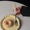 Столовые приборы для западной кухни Нержавеющая сталь Отверстия для нарезки сыра Ручка с тиснением Нож для стейка, пасты, супа, десерта Вилка Ложка Столовые приборы для обеденного стола