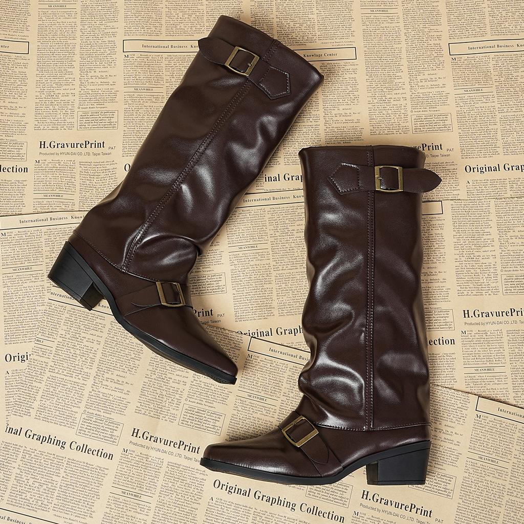 Korean Version of Retro Thick Heel But Knee Boots Women's 2025 Autumn and Winter New Outer Wear Versatile Metal Buckle Round Head Boots