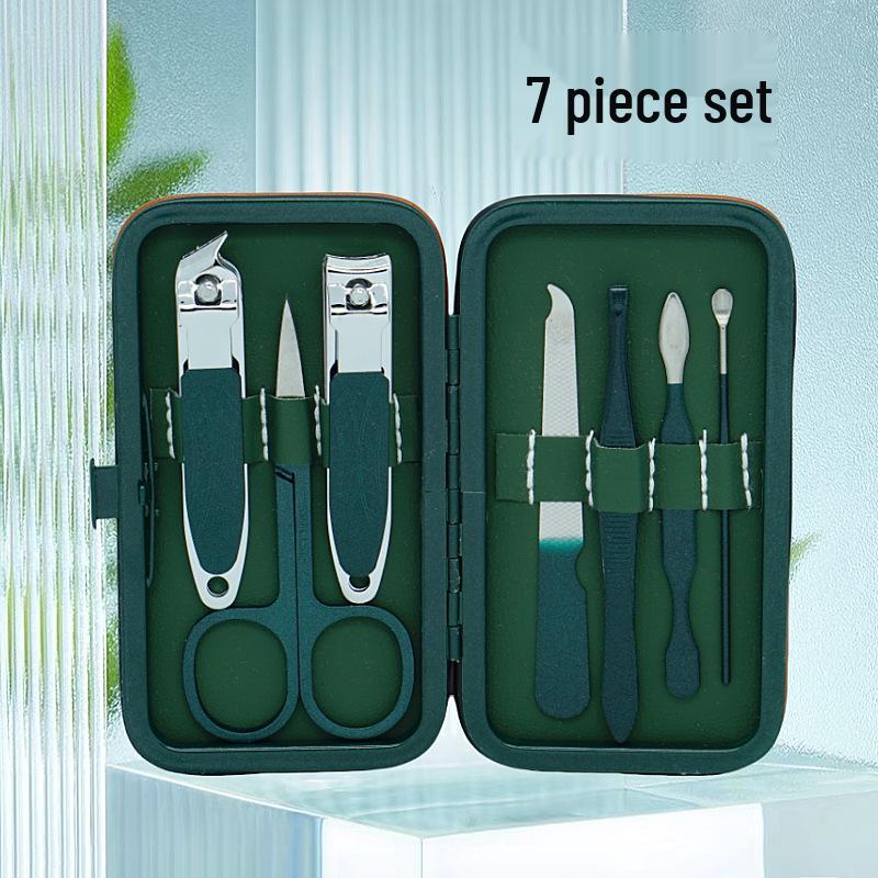 18-Piece Deep Emerald Beauty Set: Manicure, Eyebrow & Foot Care