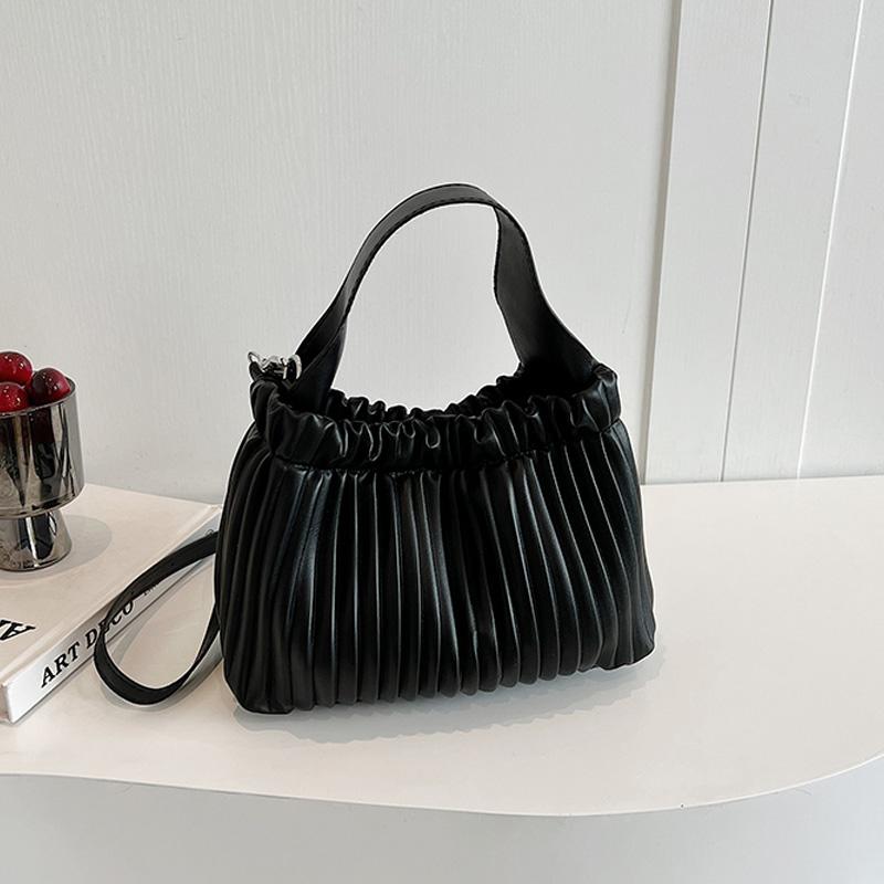 Chic Pleated Handbag for Women Spring New Casual Simple Crossbody Bag Large Capacity Soft PU Single Shoulder Bag