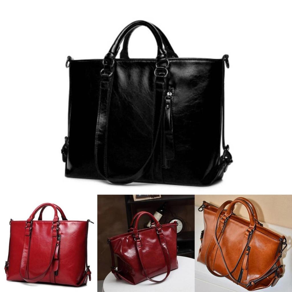 Womens Handbag With Soft Handle And Multiple Compartments For Everyday Style