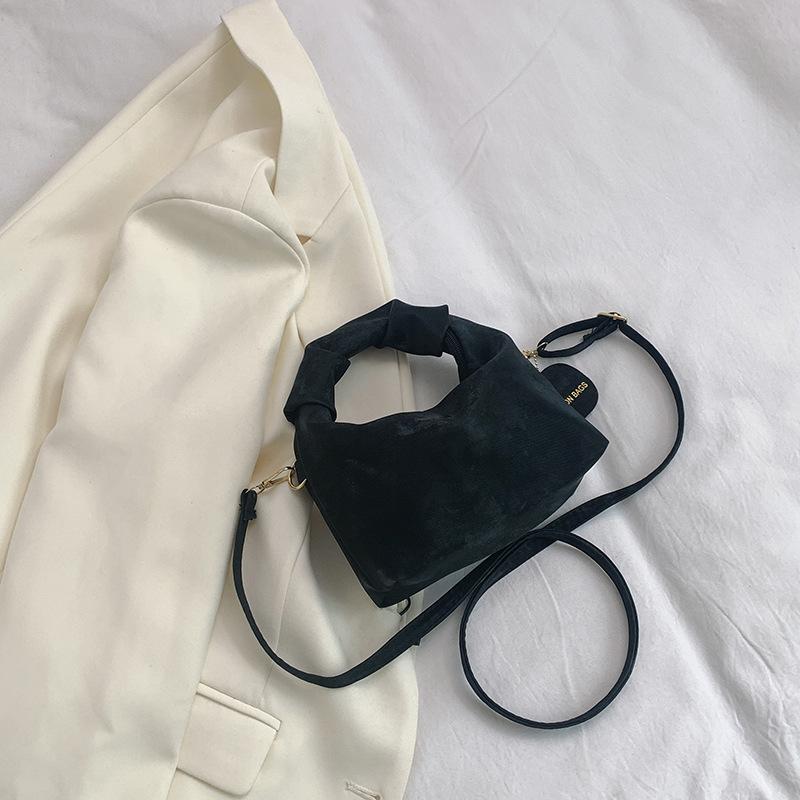 Новая однотонная плиссированная сумка через плечо, повседневная модная, на одно плечо, кроссбоди, маленькая квадратная сумка, индивидуальность, женская сумка