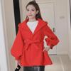 Пальто-накидка из красной шерсти в корейском стиле с капюшоном и завязкой, рукава-фонарики, модный короткий дизайн для миниатюрных женщин