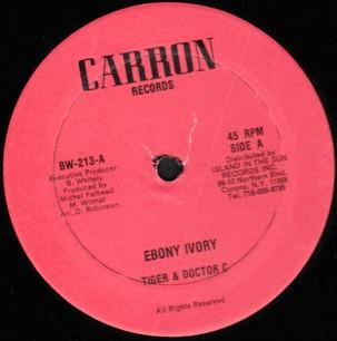 12-дюймовая пластинка TIGER, DOCTOR C. - Ebony Ivory BW213 Carron Records США Регги, Ска и Даб Б/У