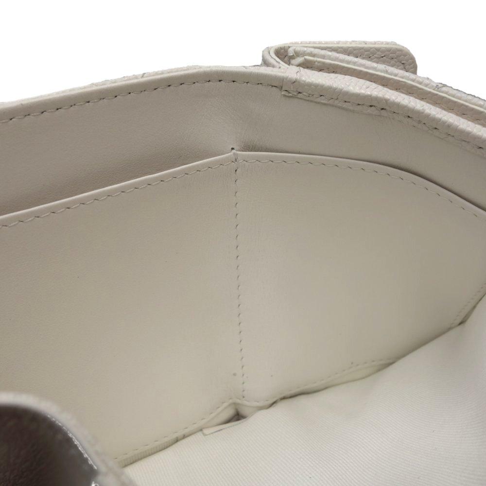 Подержанный маленький кошелек-трифолд CHANEL Classic Flap Matelasse из кожи икры AP0230 /083640