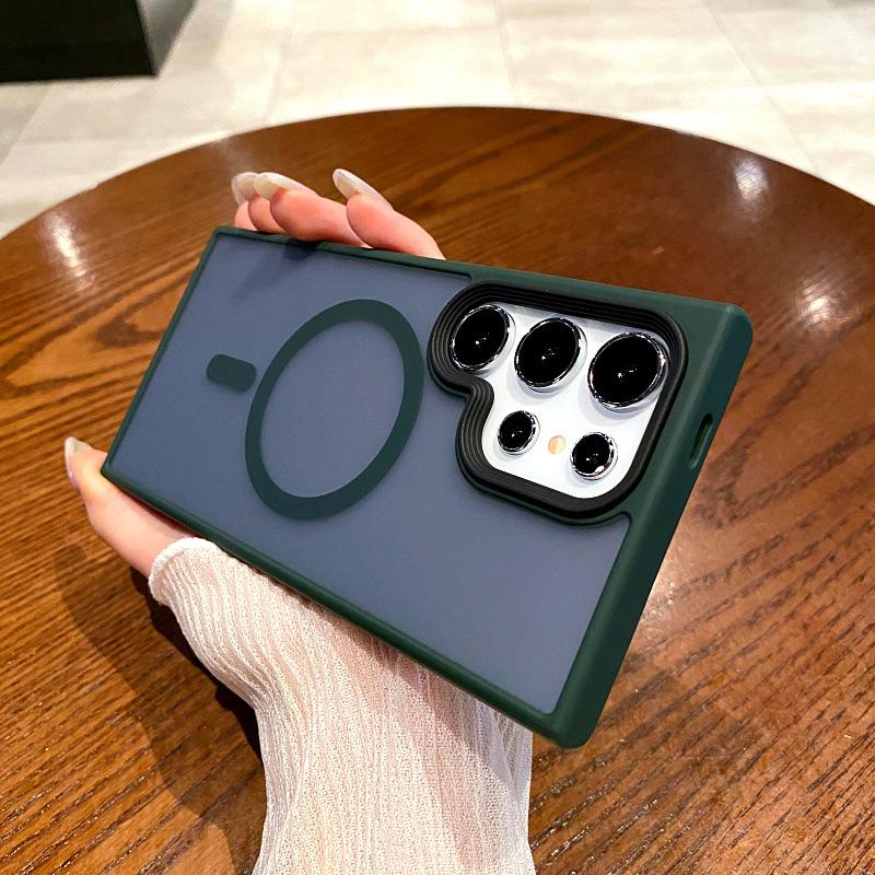 Suitable for Samsung S25ultra Mobile Phone Case Phantom Matte Skin Feel Magnetic Absorption S24 23 Anti Fall Case High End Anti Fingerprint