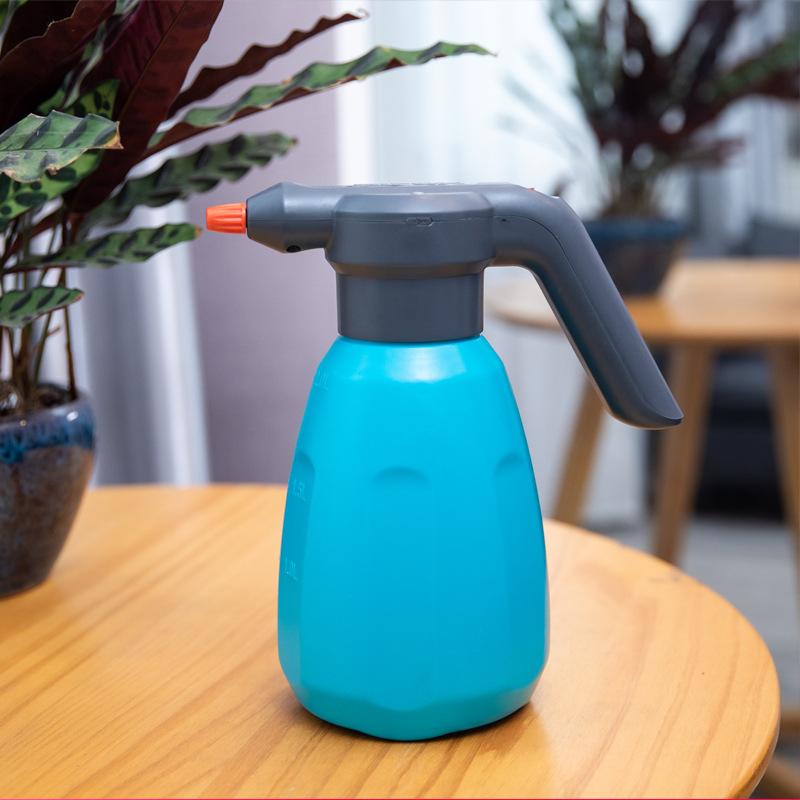 Electric Watering Can 2L Rechargeable Watering Can Household Watering Watering Can Watering Can Gardening Disinfection Rechargeable Watering Can