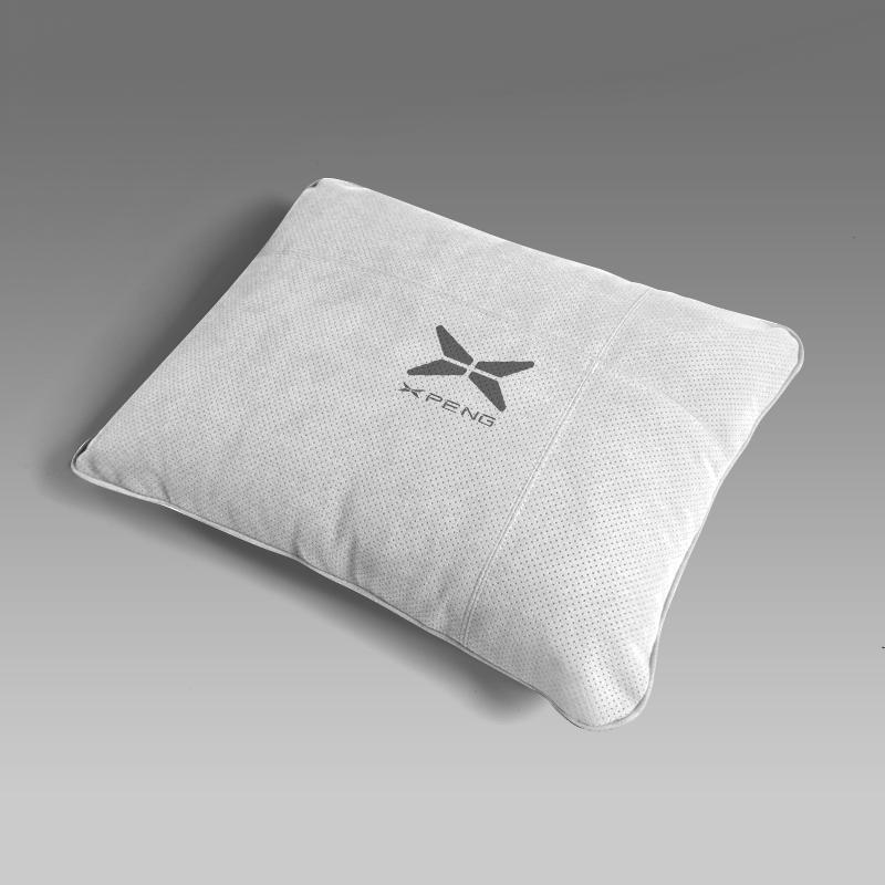 XPeng P7I/G6/G3I/P5 Car Headrest, Neck Pillow & Lumbar Support for Maybach & G9 Models.