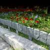 30pcs Durable Weather-Resistant Plastic Garden Boundary Fence | Interlocking Stone-Effect Mini Fence for Flower Beds