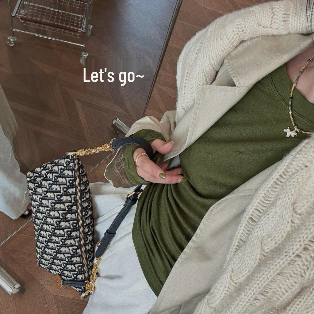 High-Quality Women's Lyocell Tencel Wool Long-Sleeve Base Layer Top, Wearable As Outerwear, with Round Neck.