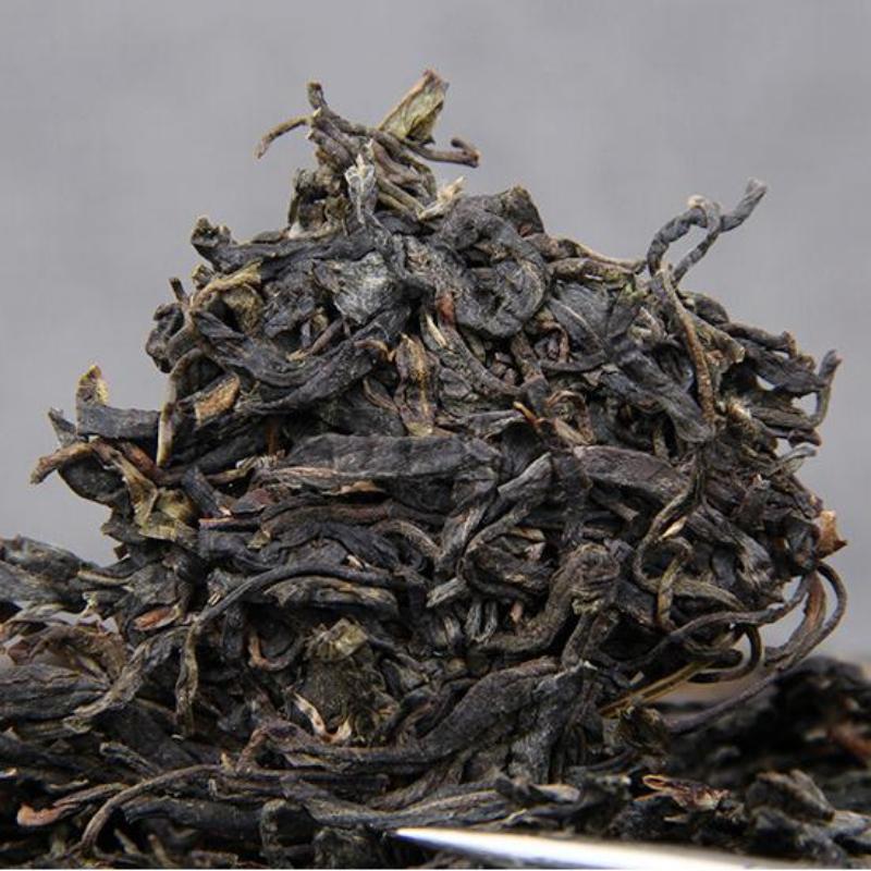 357г Юньнаньский пуэр Сырой чайный пирог Наньнуо Горный пуэр Шэнча Весенний чай Пуэр