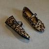 Версия из овчины~ нишевые туфли с леопардовым принтом, с ретро круглым носком и мелким вырезом, универсальные одинарные туфли, женские балетки Мэри Джейн