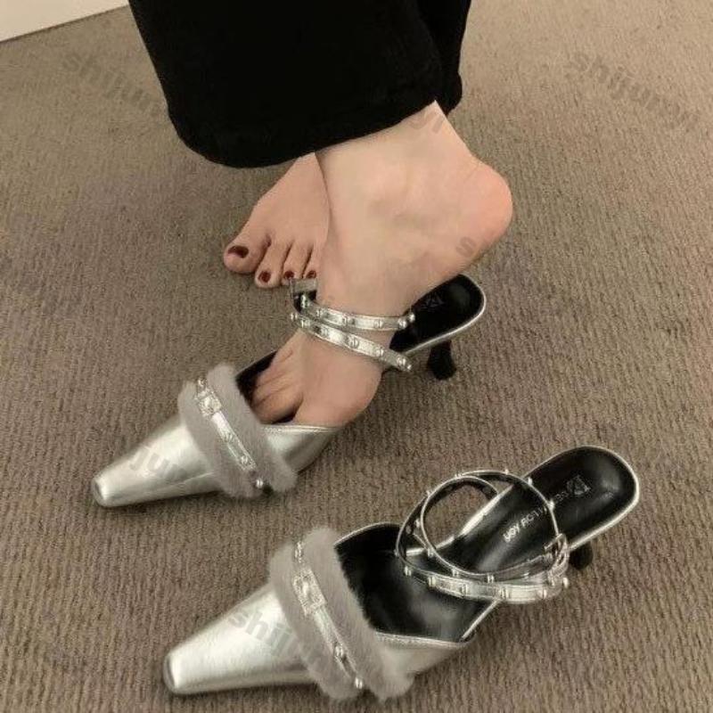 Панк Готика Туфли-лодочки на высоком каблуке для женщин 2025 Весна Обувь на каблуке-шпильке Женская Острый носок Заклепки Серебристые Вечерние туфли