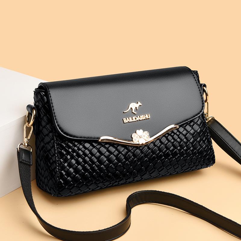 Spring Single Shoulder Crossbody Bag Women's Bag Versatile Large Capacity High-end Women's Bag