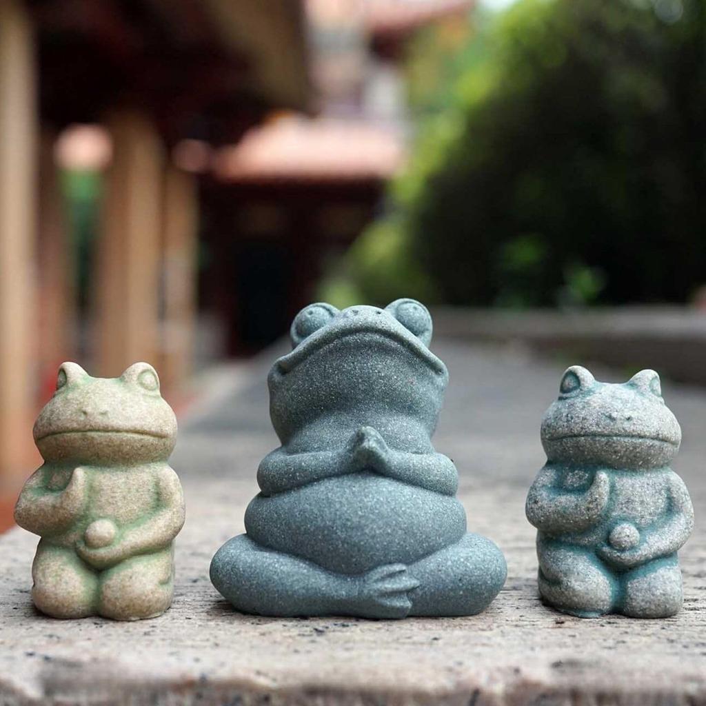 Archnote Frog Figurines, Jizo Statues, Frog Figurines, Goods, Objects, Interior Decor, Garden, Entryway, Good Luck, Gardening, Set of 3