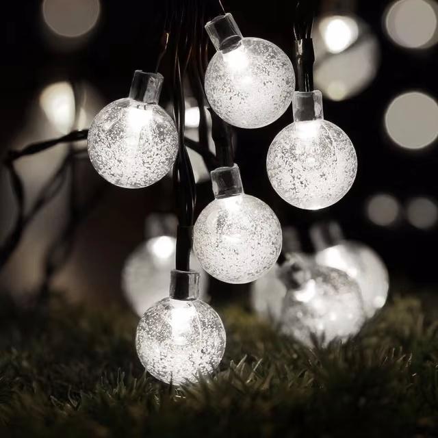 Solar String Lights Outdoor 60 Led Crystal Globe Lights with 8 Modes Waterproof Solar Powered Patio Light for Garden Decor
