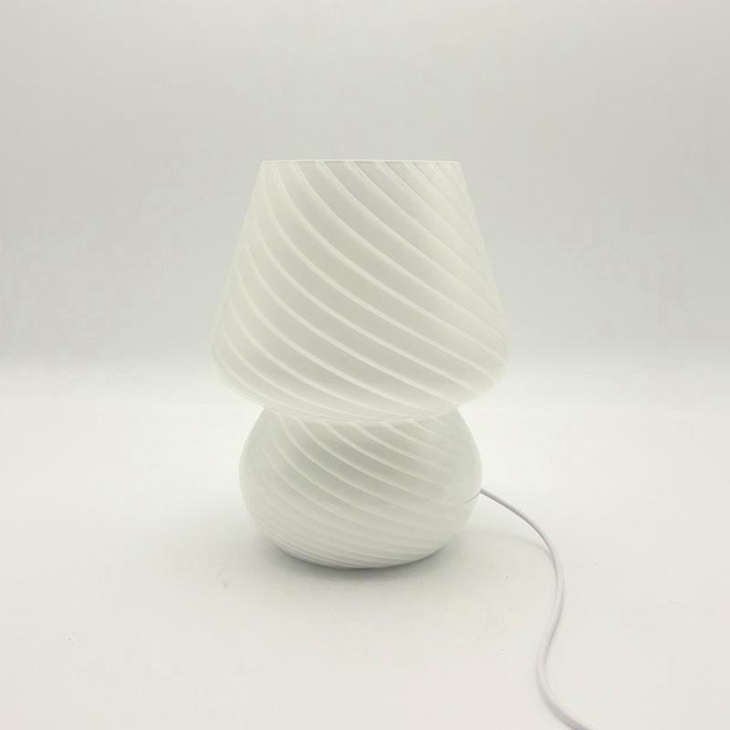 Стеклянная светодиодная настольная лампа для дома, прикроватные лампы для спальни, винтажная полосатая, симпатичная, полосатая, маленькая, декоративная лампа в виде гриба, рассеянный свет для гостиной