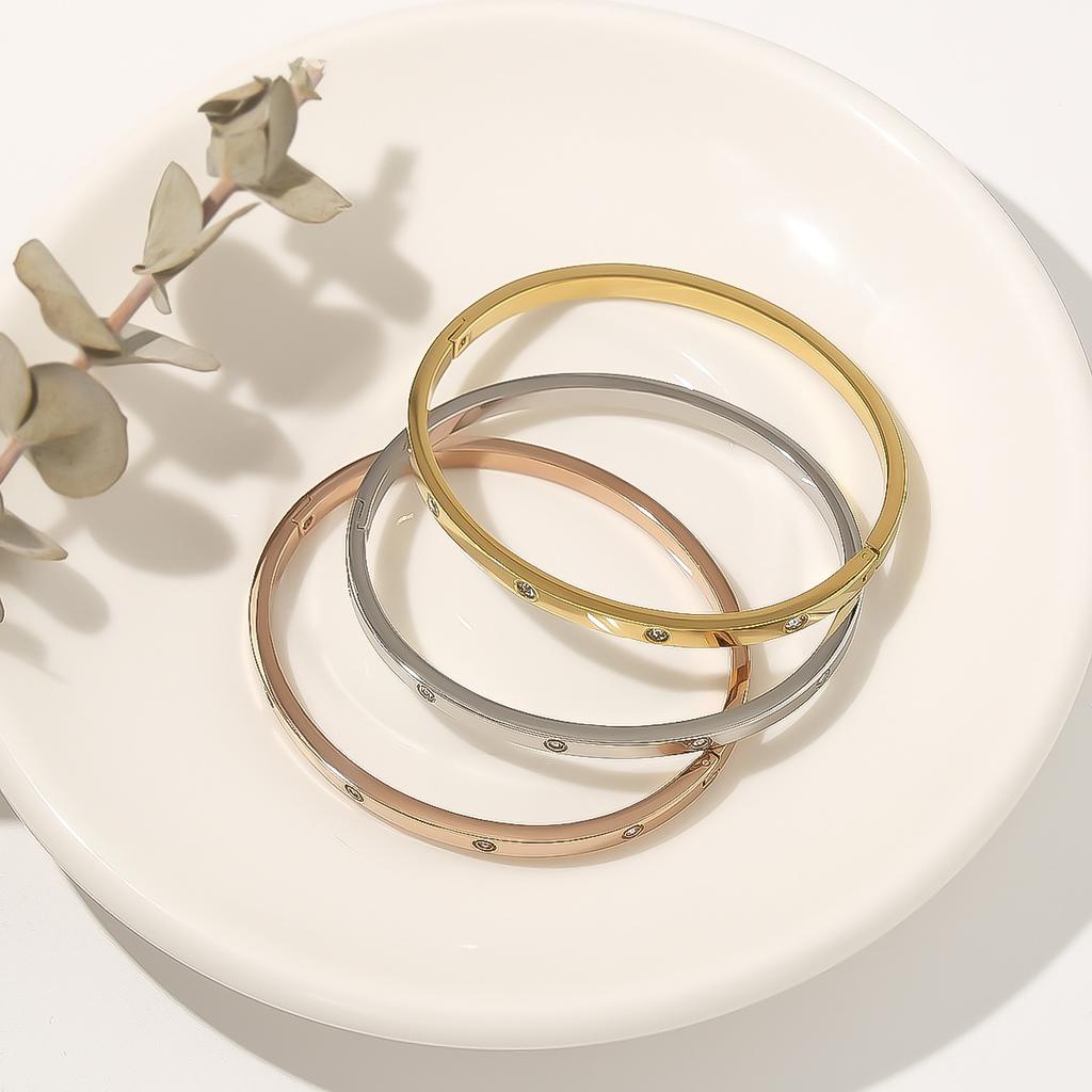 Тот же браслет из нержавеющей стали для девочек, позолоченный браслет с пряжкой, не выцветает, ювелирные изделия из титановой стали