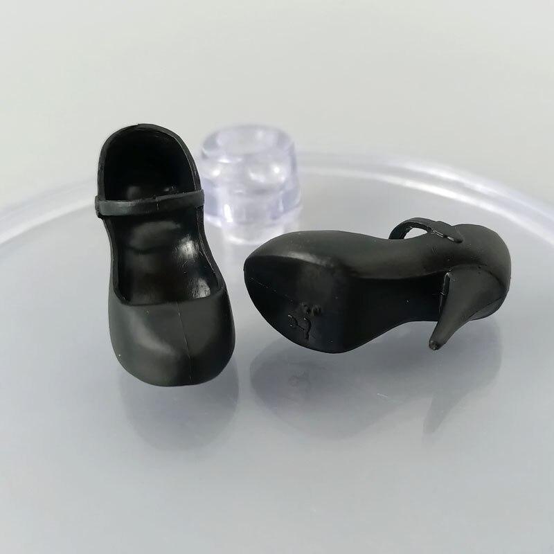 Туфли на каблуке для Барби