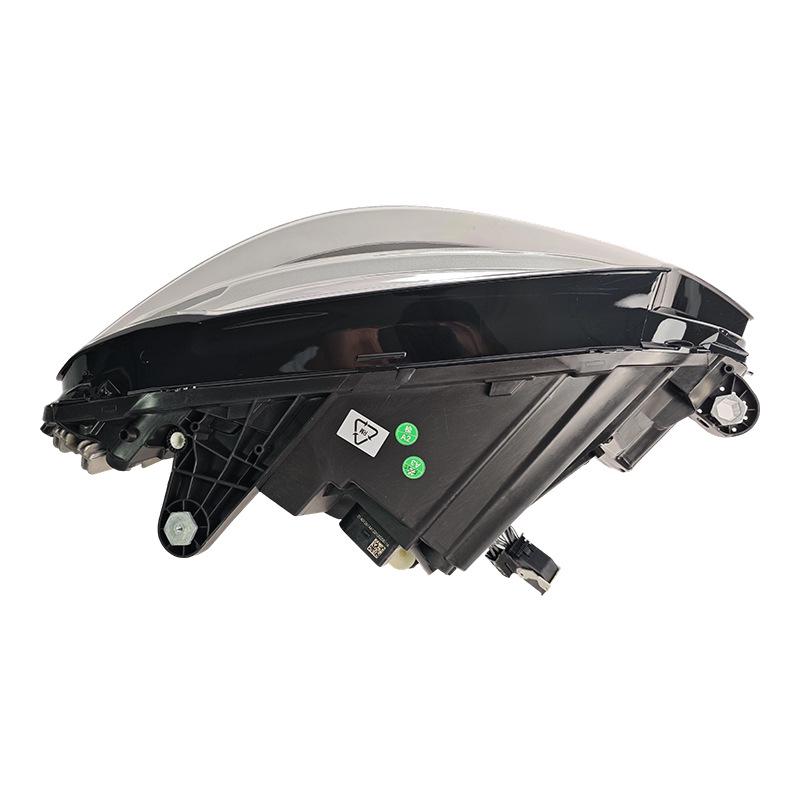 Разъем передней фары Mercedes-Benz C-Class W205 6-контактный/4-контактный: 2059063306, 2059063406.