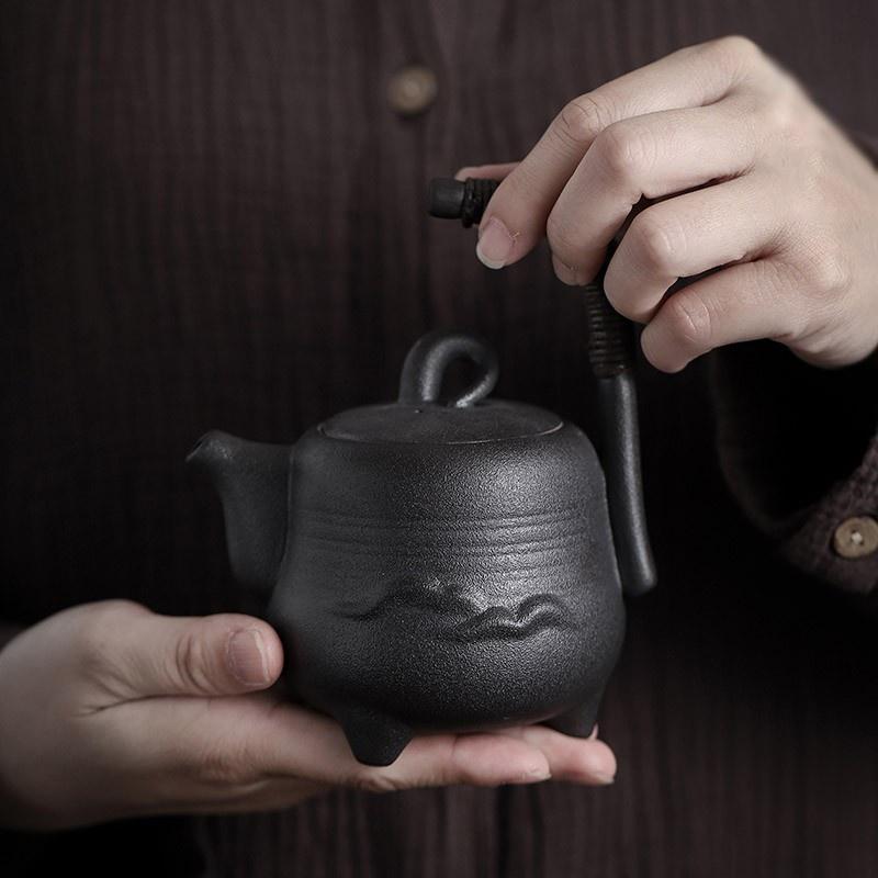 280ml Ceramic Teapot with Handle Chinese Style Black Clay Kung Fu Tea Set