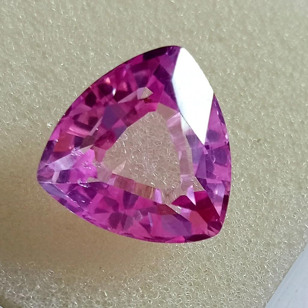 Trillion Cut Natural Pink Sapphire Ceylon 16-18 Ct Fabulous Certified Gemstone