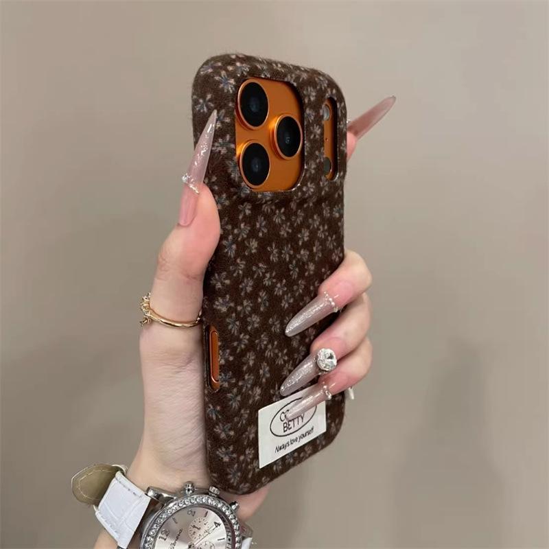 Чехол на весь экран с цветочным принтом для iPhone 17 Pro и 15 Pro с ремешком Apple 16 Pro