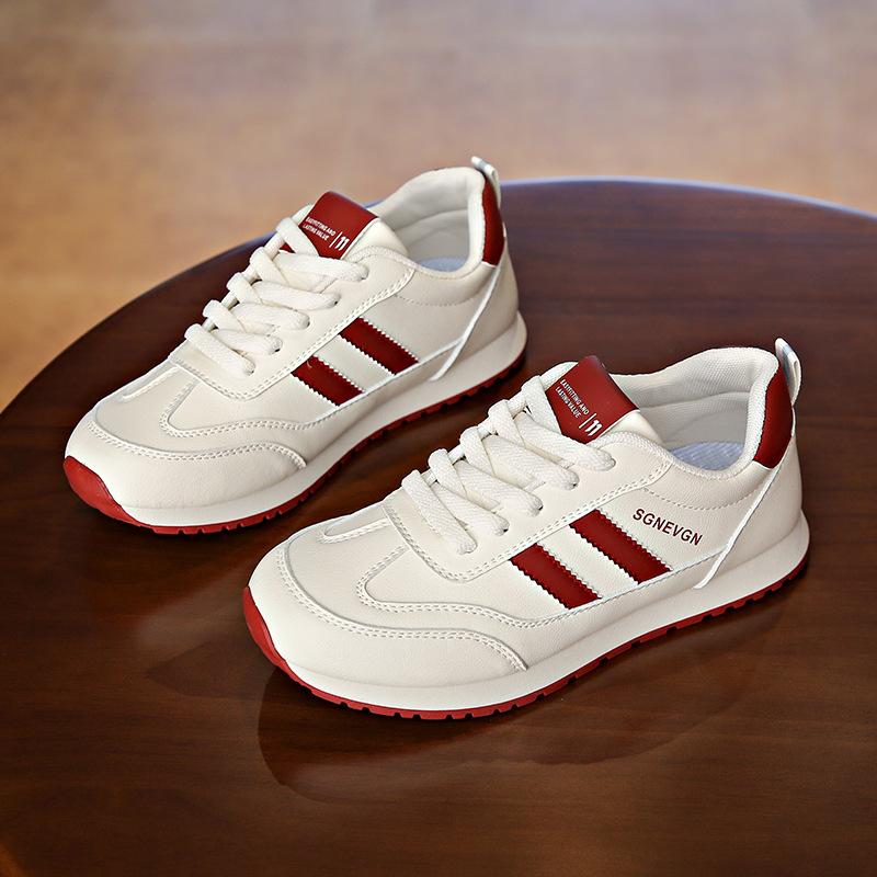 2025 Spring Little White Shoes New Korean Version Ins Female Students Height Increase Platform Sports Board Shoes Casual Shoes Female LF903