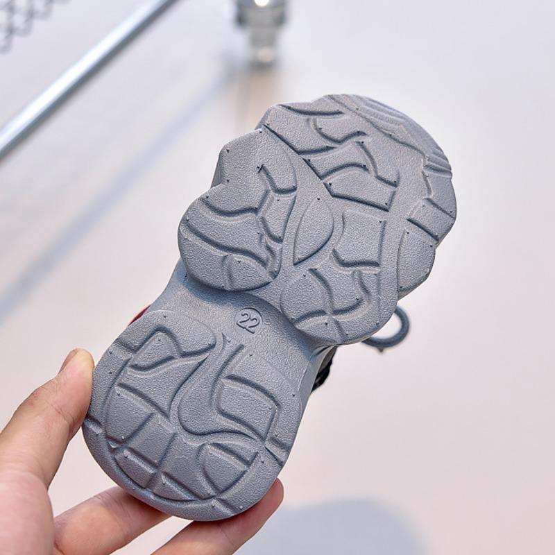 Детская обувь и кроссовки, Осенние новинки, Мужские кожаные повседневные массивные папины кроссовки, Мягкие беговые кроссовки для учеников старшего возраста.