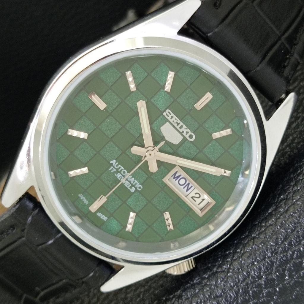 ВИНТАЖНЫЕ ВОССТАНОВЛЕННЫЕ ЧАСЫ SEIKO 5 АВТОМАТИЧЕСКИЕ ЯПОНСКИЕ МУЖСКИЕ ЧАСЫ С ЗЕЛЕНЫМ ЦИФЕРБЛАТОМ a440421-4
