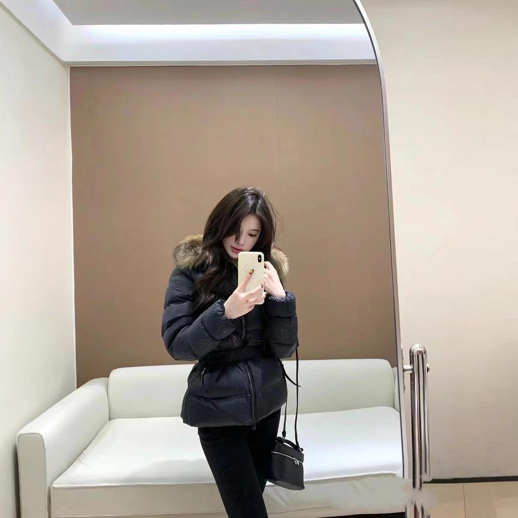 High version M family winter classic short belt decorative down jacket windproof and warm women's down jacket