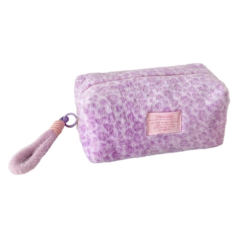 Soft Faux Hair Handheld Makeup Storage Pouch Large Capacity Leopard Pattern Cosmetic Case For Gym Skincare Products