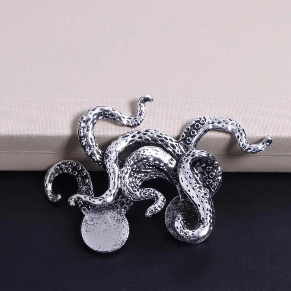 2Pcs Vintage Style Lapel Pin Zinc Zinc Zinc Alloy Tiger Brooches Tradition Retro Animal Brooches Men Suits