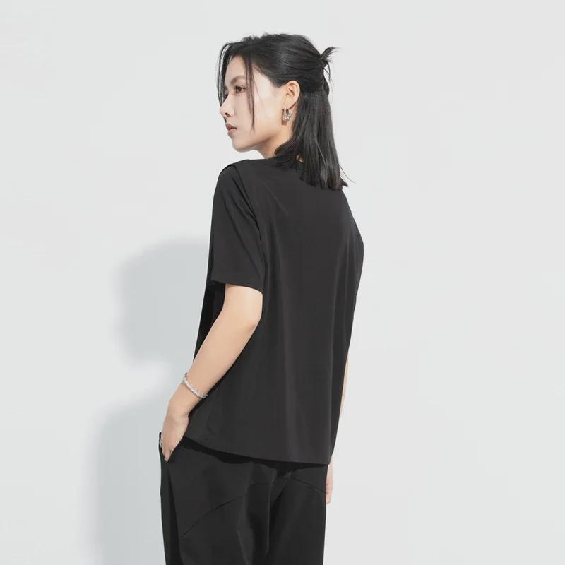 Футболка из темного тенселя Ice Silk Drape Hem Roman T-Shirt - женский топ с уникальным дизайном