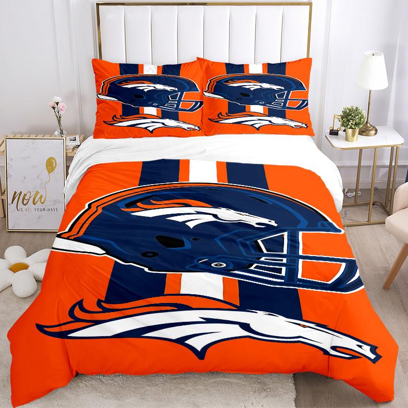 3 шт. Шлем Denver Broncos и логотип лошади-бронко Оранжевые полосы Домашний декор Постельное белье - Универсальный трехсекционный комплект для спальни, гостевой комнаты, гостиной