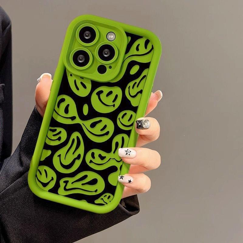 Деформированное черное смайлик для чехла телефона iPhone16promax 14 Apple 13 матовый 12/15 Премиум 11