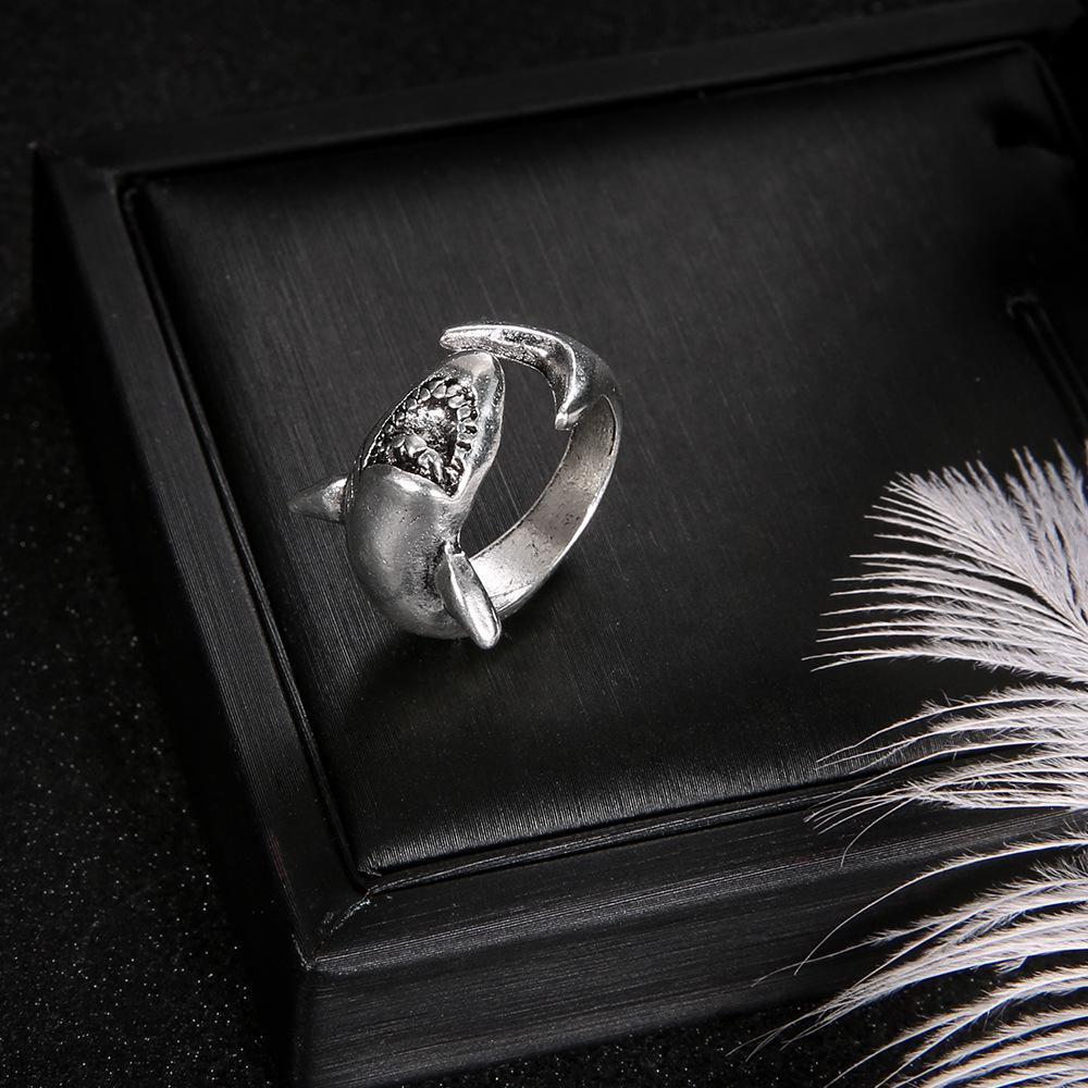 Кольцо из сплава в форме акулы-молота в европейском и американском стиле в стиле ретро для женщин