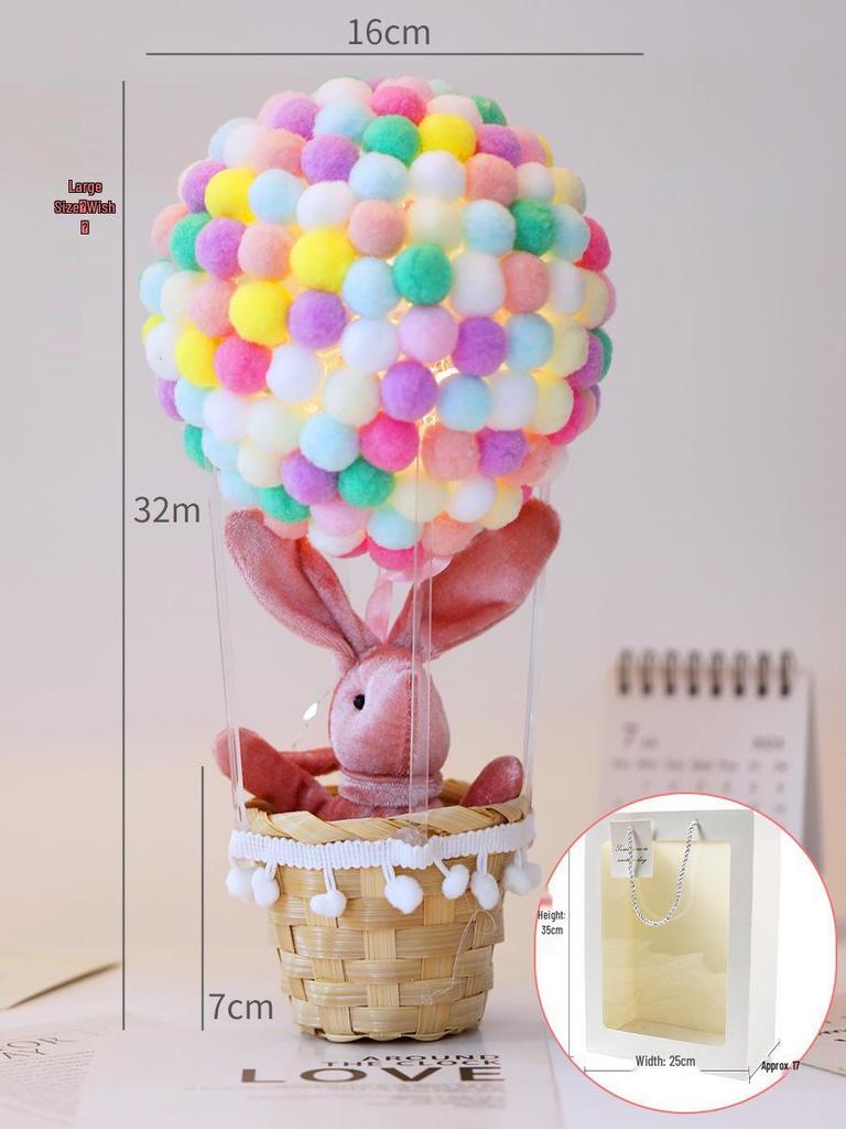 Набор для поделок «Ночник-воздушный шар из помпонов» - Занятие для родителей и детей с разноцветными плюшевыми шариками