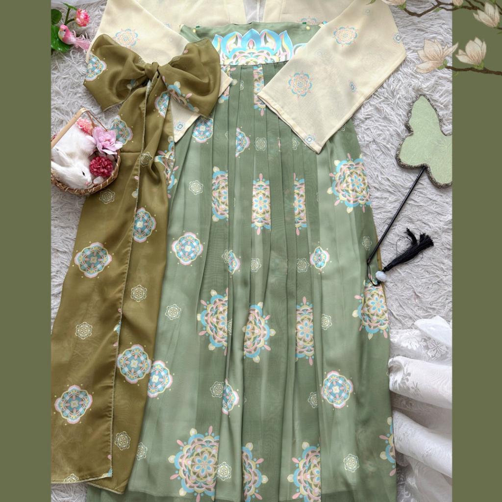 Chinese Tang Dynasty Style Print Restored Hanfu One-piece Chest-length Skirt Suit For Women