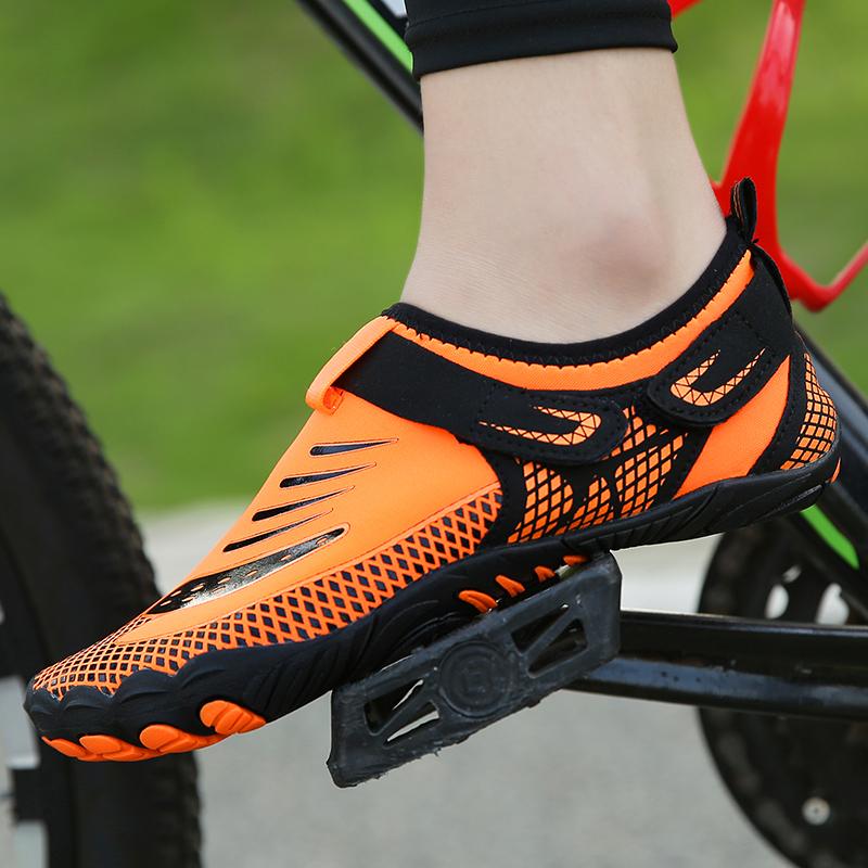 Мужская уличная обувь для скалолазания и верховой езды. Спортивная обувь для фитнеса в помещении. Женская спортивная обувь для пляжного плавания и ходьбы на борту.