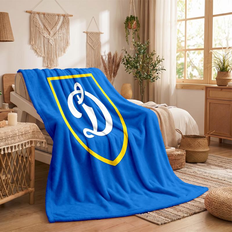 Dynamo Moscow Print Flannel Blanket Soft Warm Sofa Bed Throw Blanket For Home Office Bedroom